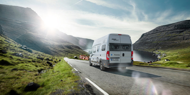 Valmiina kauteen – matkailuajoneuvon keväthuollon muistilista