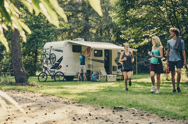 Markiisi on lisävarusteiden parhaimmistoa - Näin onnistut sen valinnassa