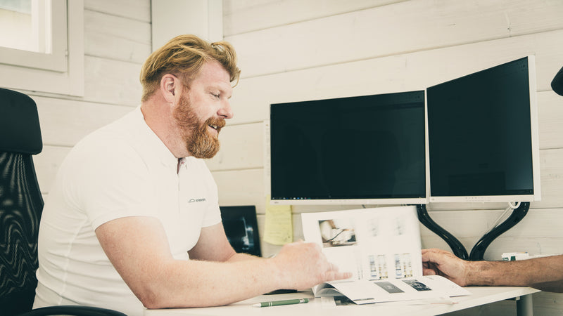 Matkailuajoneuvojen ja harrastajien yhteensaattajana jo yli 10 vuotta - Juha Timlin