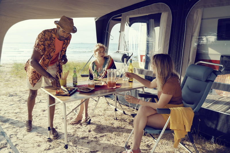 Retkikalusteet ja astiat verkkokaupasta