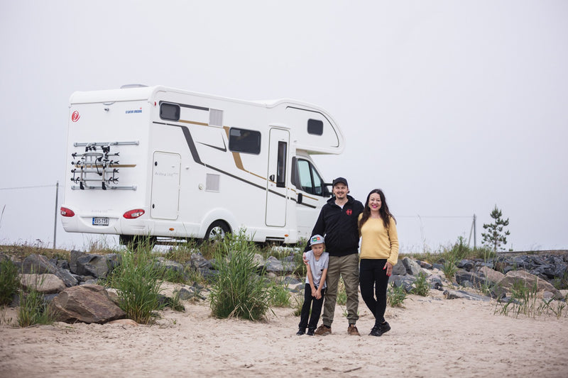 Arvontavoitto vei Jennin Lofooteille - ikimuistoinen reissu matkailuautolla