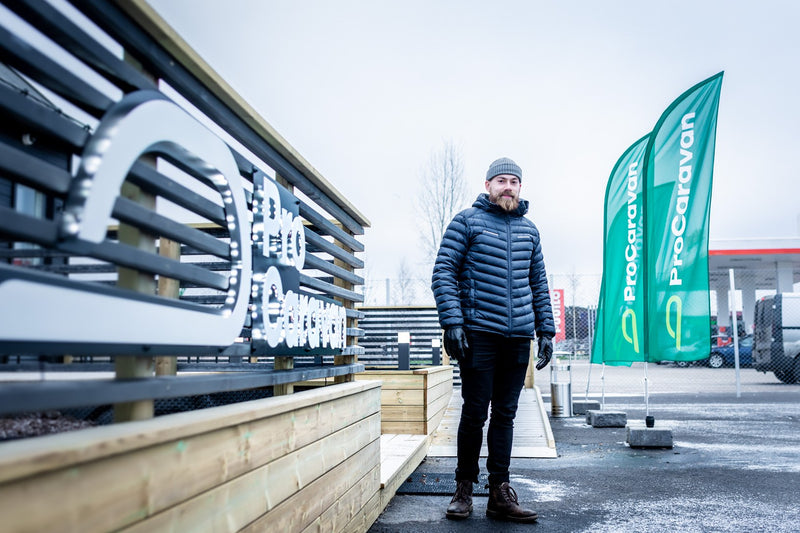 Lentäjästä caravanmyyjäksi ja Lahden toimipisteen vetäjäksi - Topias Marjanen