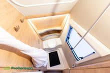 Lataa kuva Galleria-katseluun, Knaus Südwind