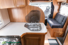 Lataa kuva Galleria-katseluun, Kabe Travel Master WL