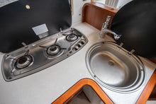 Lataa kuva Galleria-katseluun, Rapido I 66 Distinction