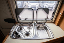 Lataa kuva Galleria-katseluun, Autoroller 15P