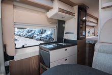Lataa kuva Galleria-katseluun, Carthago Malibu Van 640 LE Charming GT