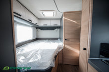 Lataa kuva Galleria-katseluun, Knaus Live Ti 650 MF Platinum Selection