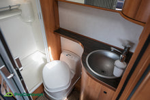 Ladda upp bild till gallerivisning, Hymer T 652 CL