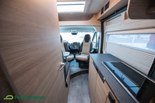 Lataa kuva Galleria-katseluun, Poessl 540