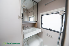 Lataa kuva Galleria-katseluun, Adria Adora