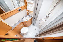Ladda upp bild till gallerivisning, Kabe Travel Master WG
