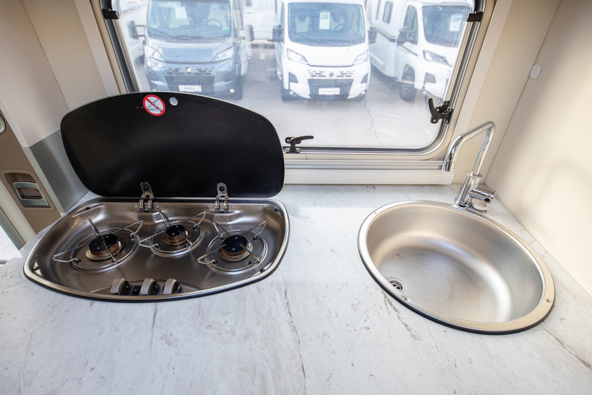 Eura Mobil Active One 690 HB