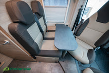 Lataa kuva Galleria-katseluun, Poessl 540