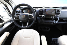 Lataa kuva Galleria-katseluun, Rapido V68 Scandinavian Exclusive