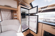 Lataa kuva Galleria-katseluun, Knaus Südwind