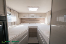 Lataa kuva Galleria-katseluun, Bürstner Nexxo Van T 690 G Active