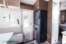 Lataa kuva Galleria-katseluun, Adria Sonic 700 DC Supreme