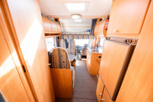 Ladda upp bild till gallerivisning, LMC Liberty 6600