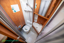 Lataa kuva Galleria-katseluun, Carthago Malibu 600