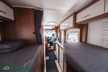 Lataa kuva Galleria-katseluun, LMC Breezer V 646G