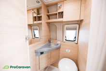 Lataa kuva Galleria-katseluun, Pössl R540