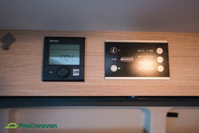 Lataa kuva Galleria-katseluun, Poessl 540