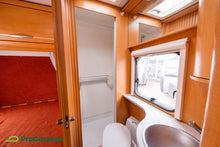 Lataa kuva Galleria-katseluun, Hymer BC 655M Classic