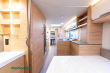 Lataa kuva Galleria-katseluun, Knaus Südwind