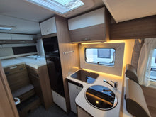 Lataa kuva Galleria-katseluun, CARADO T 448