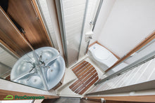 Lataa kuva Galleria-katseluun, Bürstner A648