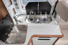 Lataa kuva Galleria-katseluun, Rapido 866F Scandinavian Exclusive