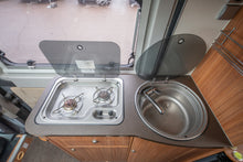 Lataa kuva Galleria-katseluun, Adria Twin