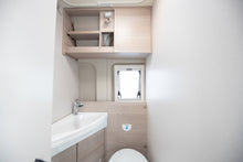 Lataa kuva Galleria-katseluun, Bürstner 540