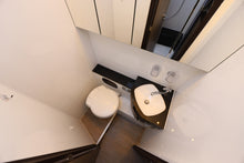 Lataa kuva Galleria-katseluun, Hobby T70 GE