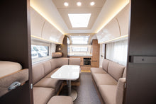 Lataa kuva Galleria-katseluun, Adria ALPINA