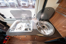 Lataa kuva Galleria-katseluun, Adria Twin 600 SP