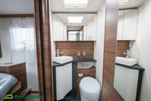 Lataa kuva Galleria-katseluun, Rapido 696 F