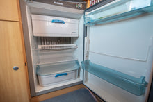 Lataa kuva Galleria-katseluun, Dethleffs T 5841 Advantage