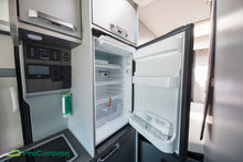 Lataa kuva Galleria-katseluun, Weinsberg CaraTour 600 DQ