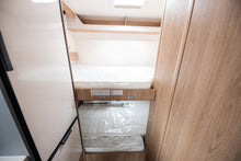 Lataa kuva Galleria-katseluun, Ci Elliot 79 M