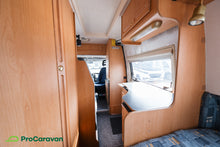 Lataa kuva Galleria-katseluun, Adria Win 560