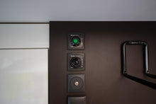 Lataa kuva Galleria-katseluun, Adria Action