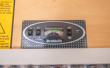 Lataa kuva Galleria-katseluun, Dethleffs T 5841 Advantage