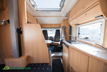 Ladda upp bild till gallerivisning, Dethleffs Globetrotter Bus II