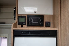 Lataa kuva Galleria-katseluun, CI Elliot 82 XT