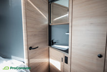 Lataa kuva Galleria-katseluun, Knaus Live Ti 650 MF Platinum Selection