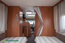 Lataa kuva Galleria-katseluun, Adria Coral S 670 SLL