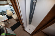 Lataa kuva Galleria-katseluun, Rapido 896 F