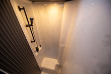 Ladda upp bild till gallerivisning, Knaus Live Ti 650 MEG Platinum Selection